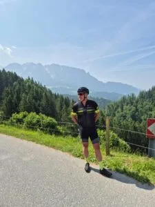 A spectacular backdrop for Gibbo en route to Zell am See