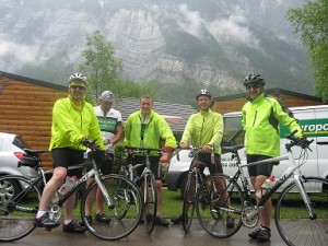 Grim weather for the start of the Col d'Ornon