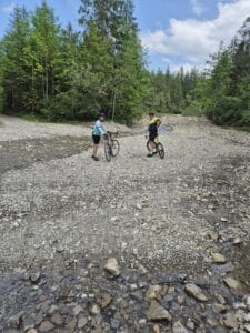 Spenna and Gibbo off road en route to Kochel